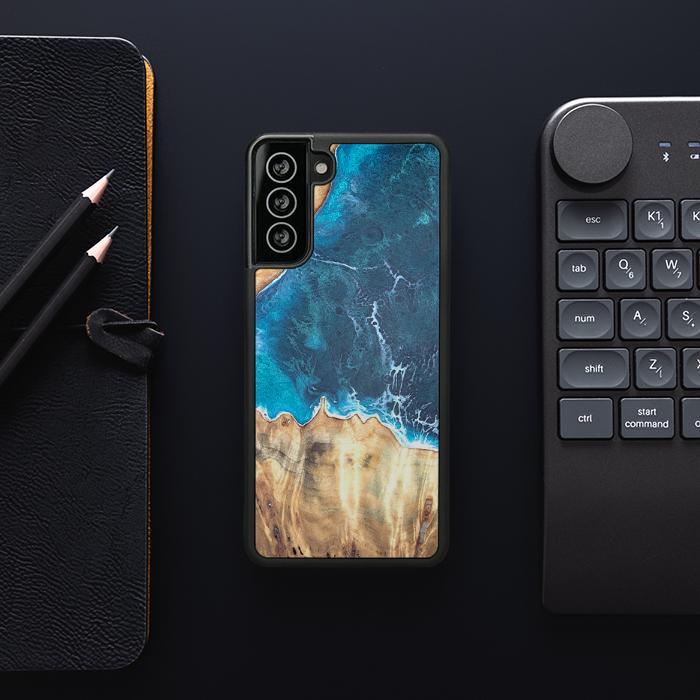 Etui na telefon Samsung Galaxy S21 wykonane z żywicy i drewna - Synergy#D116