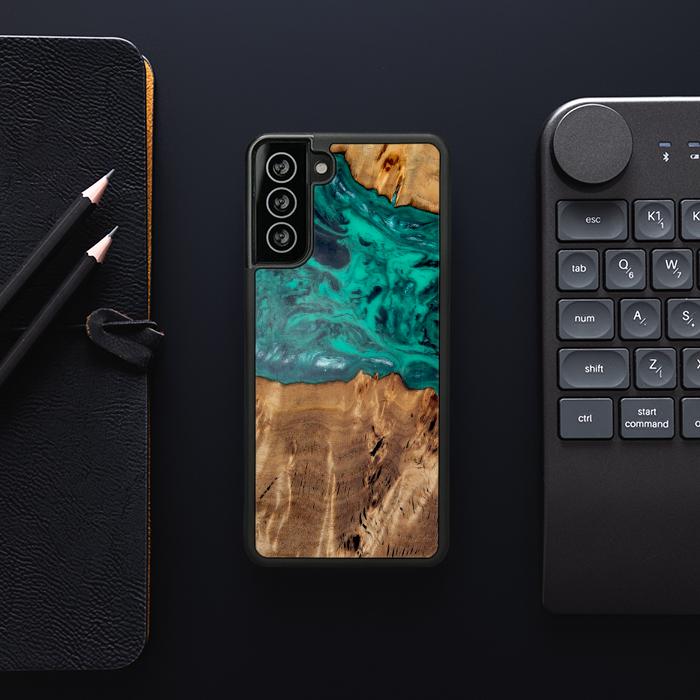 Etui na telefon Samsung Galaxy S21 wykonane z żywicy i drewna - Synergy#D133