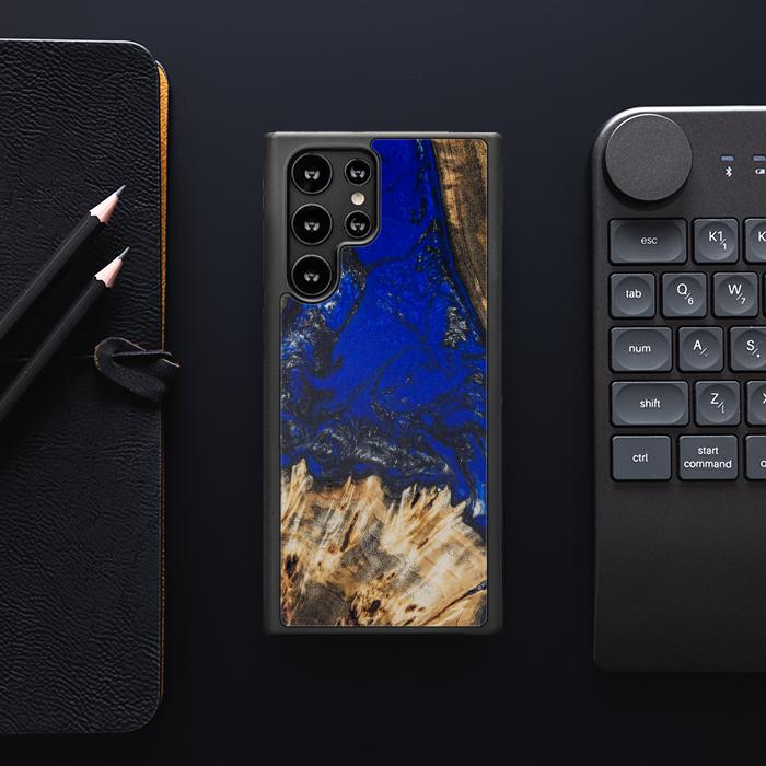 Samsung Galaxy S22 Ultra Etui na telefon z żywicy i drewna - SYNERGY#176