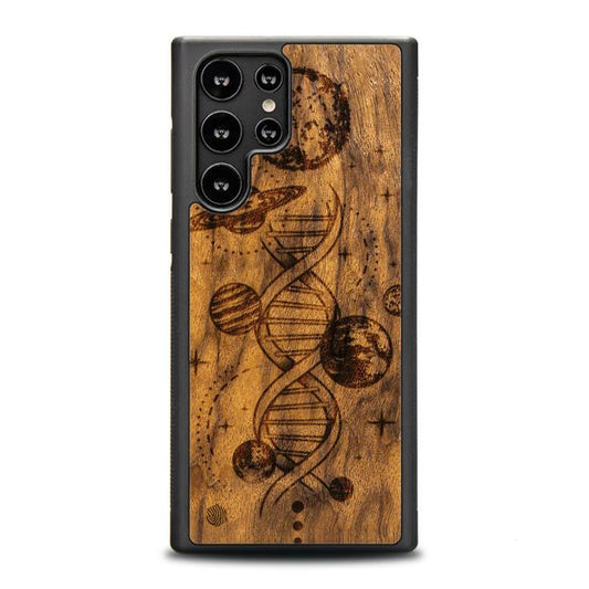 Samsung Galaxy S22 Ultra Handyhülle aus Holz - Space DNA (Imbuia)