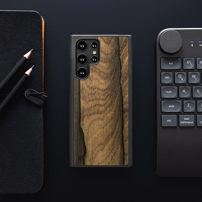 Samsung Galaxy S22 Ultra Handyhülle aus Holz - Ziricote