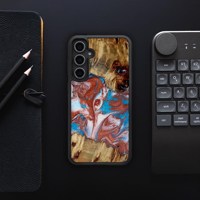 Samsung Galaxy S23 FE Handyhülle aus Harz und Holz - Synergy#D103