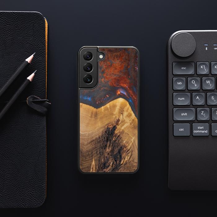 Etui na telefon Samsung Galaxy S23 wykonane z żywicy i drewna - SYNERGY#A21