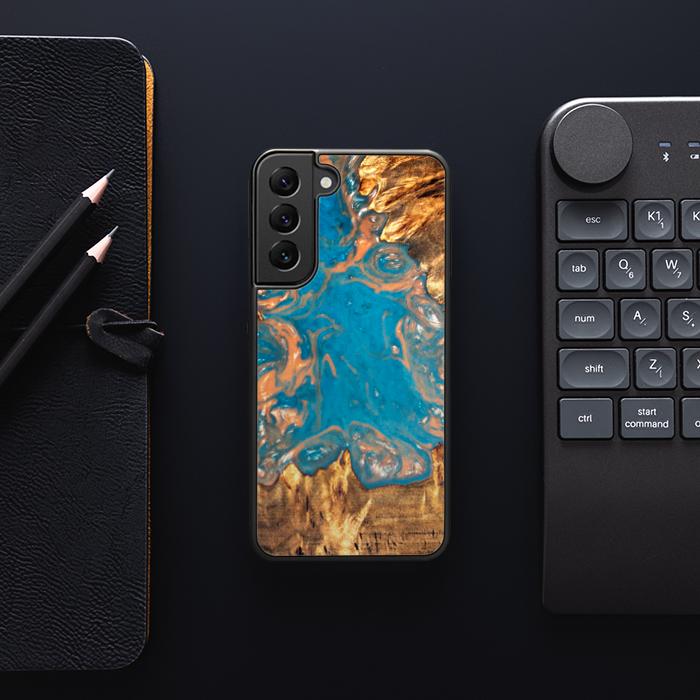 Samsung Galaxy S23 Handyhülle aus Harz und Holz - SYNERGY#B22