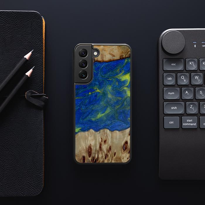 Etui na telefon Samsung Galaxy S23 wykonane z żywicy i drewna - Synergy#D102