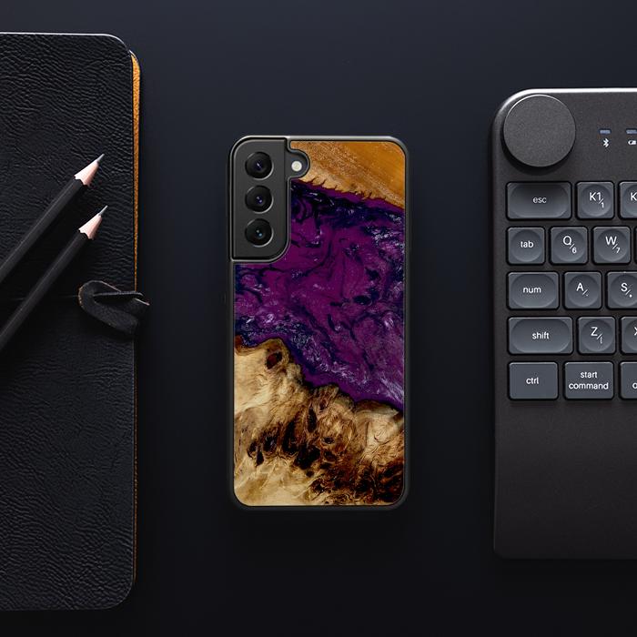 Samsung Galaxy S23 Handyhülle aus Harz und Holz - Synergy#D134
