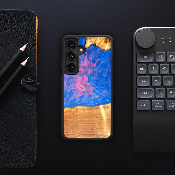 Samsung Galaxy S24 Resin & Wood Phone Case - Synergy#B29
