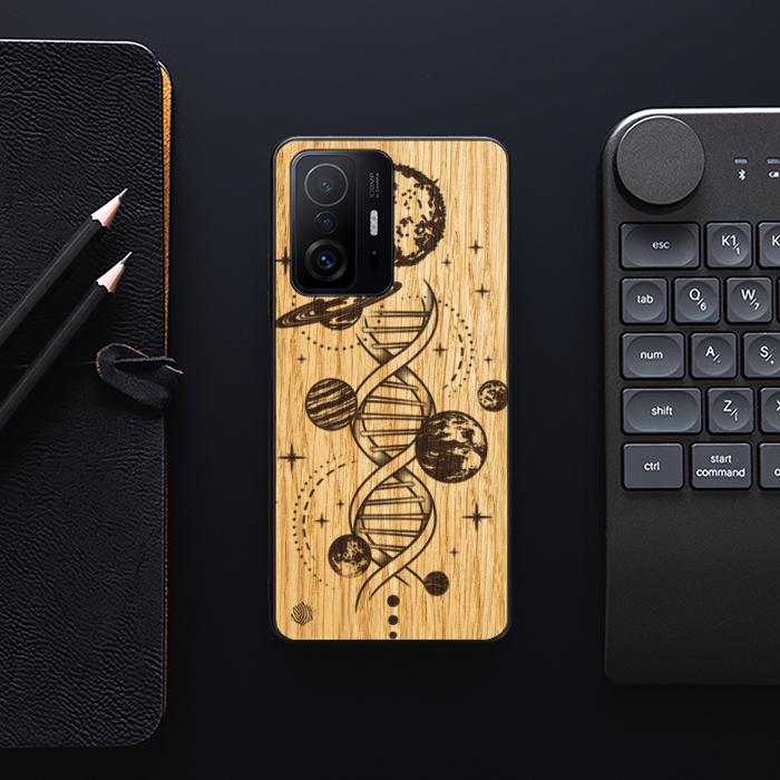 Xiaomi 11T / 11T Pro Wooden Phone Case - Space DNA (Oak)