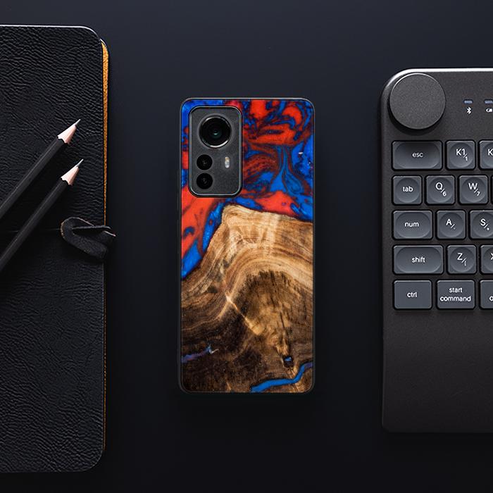 Etui na telefon Xiaomi 12 / 12X z żywicy i drewna - SYNERGY#A82