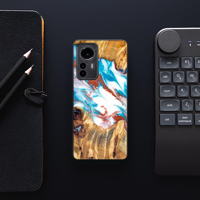 Xiaomi 12 / 12X Handyhülle aus Harz und Holz - Synergy#D137