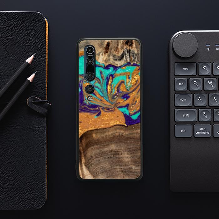 Xiaomi Mi 10 Handyhülle aus Kunstharz und Holz - SYNERGY# A122