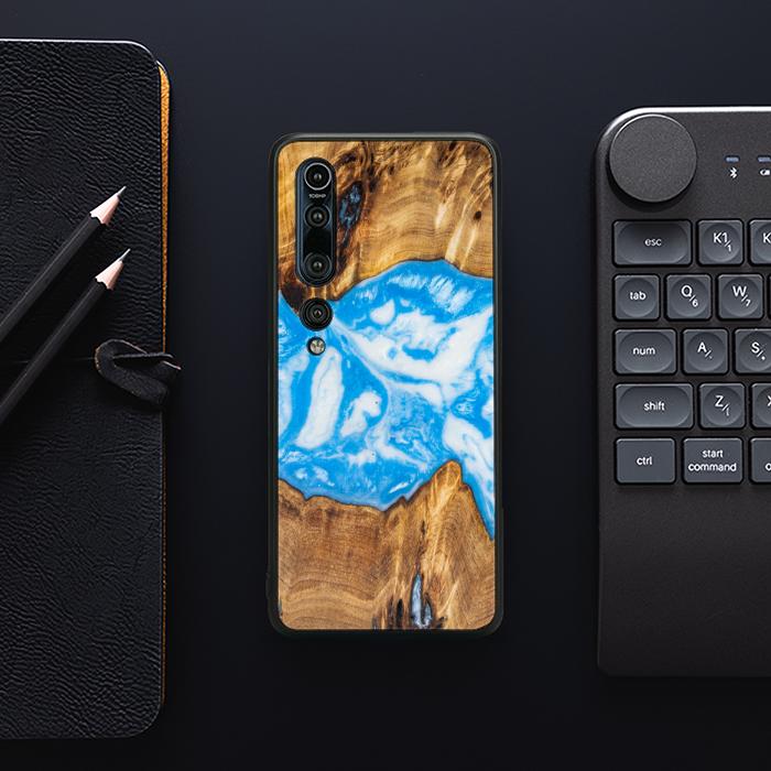 Xiaomi Mi 10 Handyhülle aus Kunstharz und Holz - SYNERGY# A29