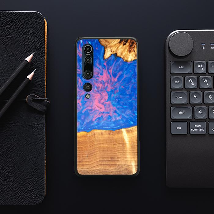 Xiaomi Mi 10 Handyhülle aus Kunstharz und Holz - SYNERGY#B29