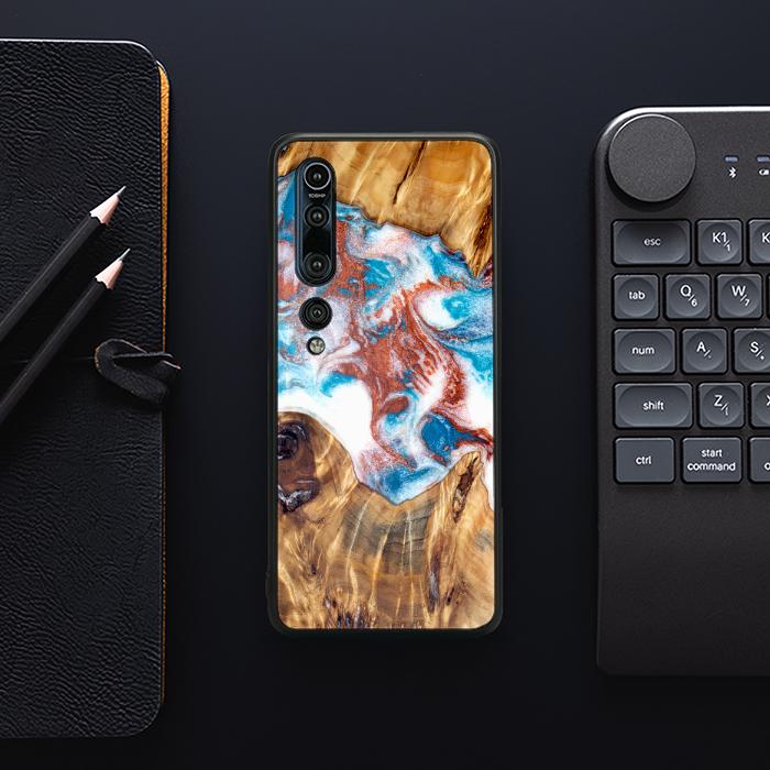 Xiaomi Mi 10 Handyhülle aus Kunstharz und Holz - Synergy#D125