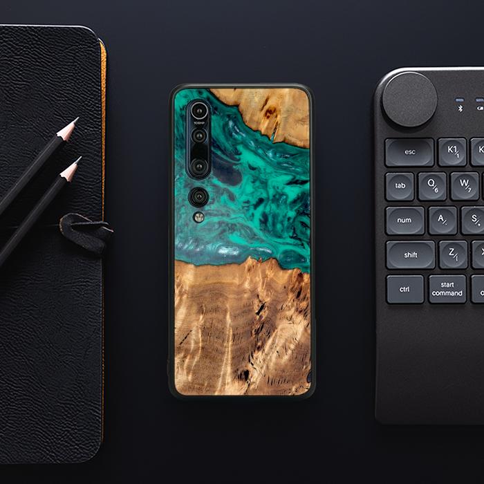 Xiaomi Mi 10 Etui na telefon z żywicy i drewna - Synergy#D133