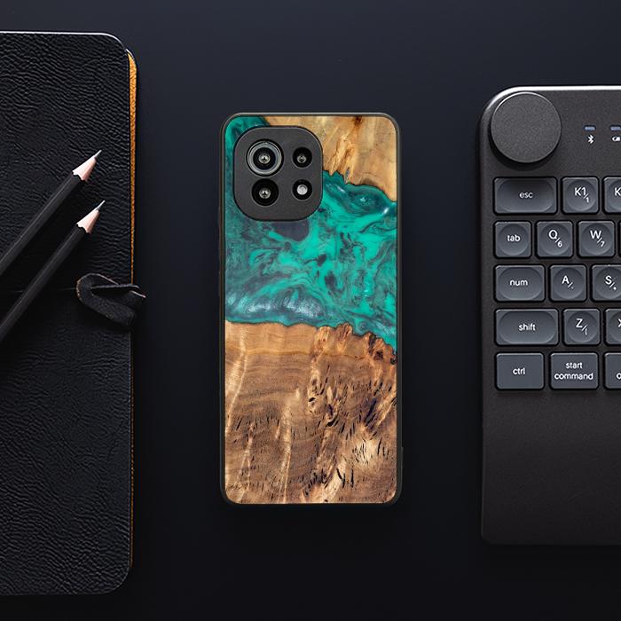 Xiaomi Mi 11 lite / 5G / 5G NE Handyhülle aus Harz und Holz - Synergy#D111