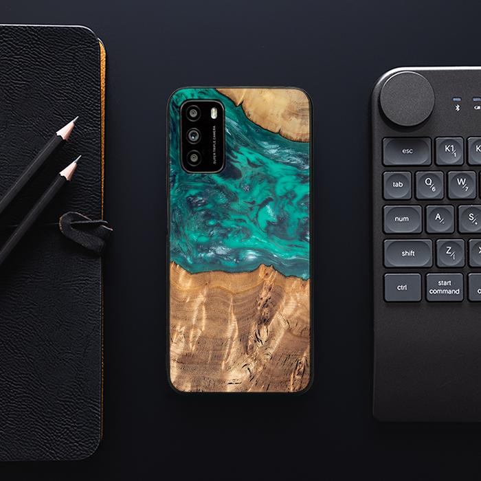 Xiaomi POCO M3 Handyhülle aus Harz und Holz - Synergy#D109
