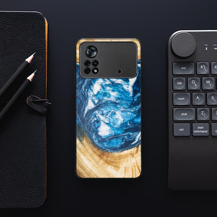 Xiaomi POCO X4 Pro 5G Etui na telefon z żywicy i drewna - SYNERGY#350