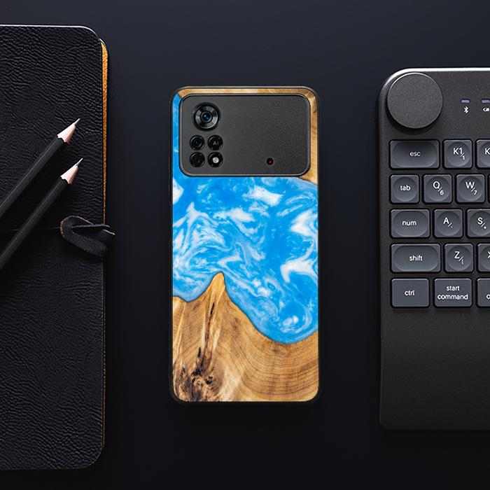 Xiaomi POCO X4 Pro 5G Etui na telefon z żywicy i drewna - SYNERGY# A26
